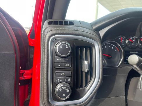 Used 2019 Chevrolet Silverado 1500 LT w/ All-Star Edition image 16