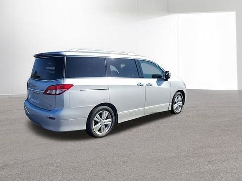 Used 2016 Nissan Quest SL w/ Value Cargo Package image 10