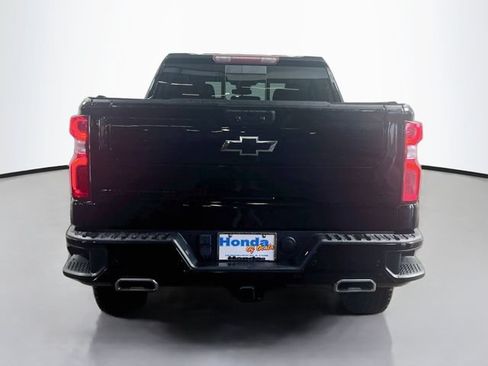 Used 2023 Chevrolet Silverado 1500 LT Trail Boss w/ LT Trail Boss Premium Package AWD/4WD image 23