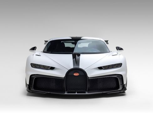 Used 2021 Bugatti Chiron Pur Sport image 7