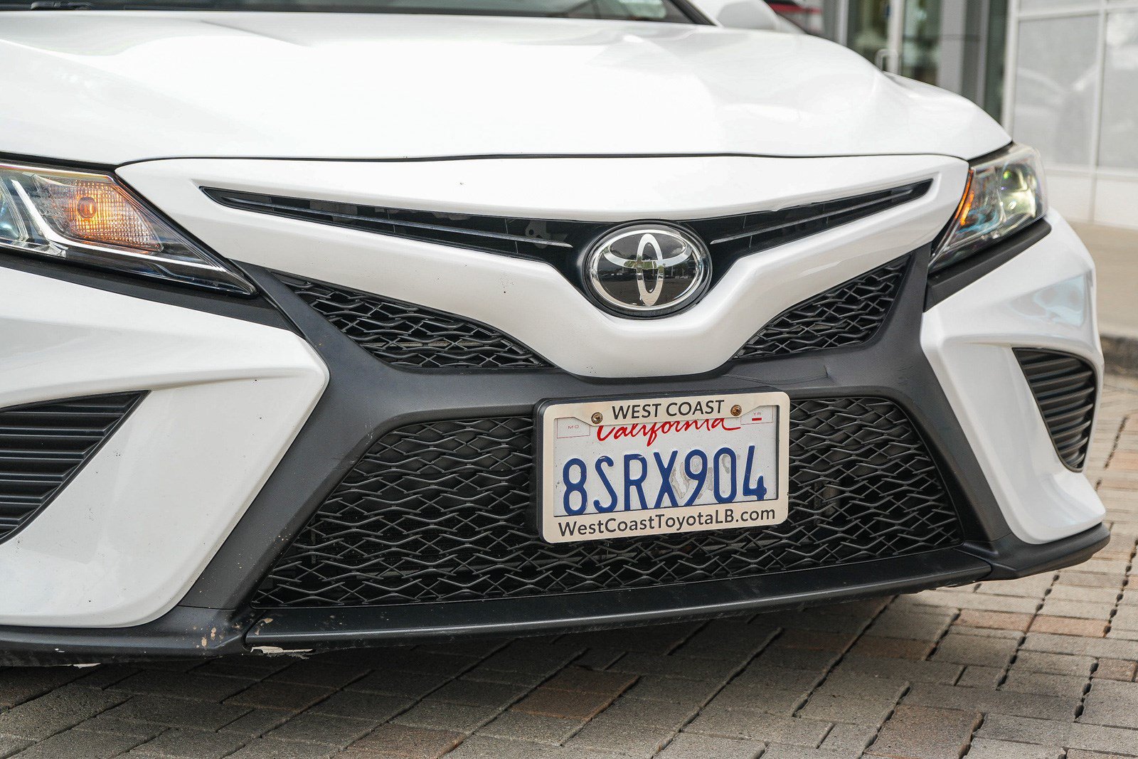 Certified 2020 Toyota Camry SE FWD image 6
