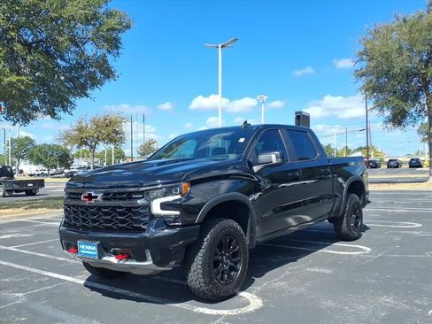 Used 2024 Chevrolet Silverado 1500 ZR2 w/ LPO, Dark Essentials Package AWD/4WD image 11