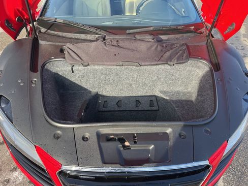 Used 2015 Audi R8 V8 w/ Extended Leather Package AWD/4WD image 22