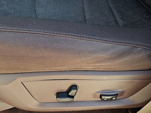 Used 2015 RAM 1500 Lone Star RWD image 23