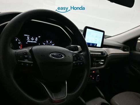 Used 2022 Ford Escape SE image 10