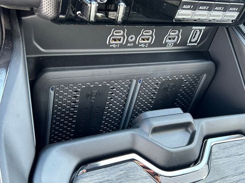 New 2025 RAM 3500 Limited image 46