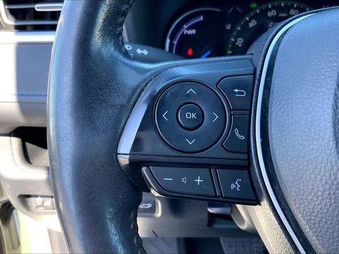 Used 2022 Toyota RAV4 XSE AWD/4WD image 21