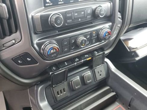 Used 2015 GMC Sierra 1500 SLT image 17
