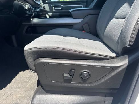 Used 2020 RAM 1500 Big Horn AWD/4WD image 16