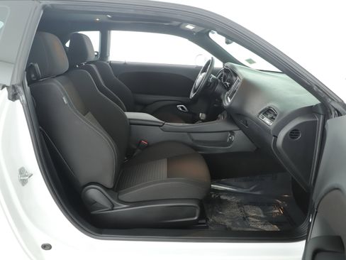 Used 2023 Dodge Challenger R/T w/ Blacktop Package image 11