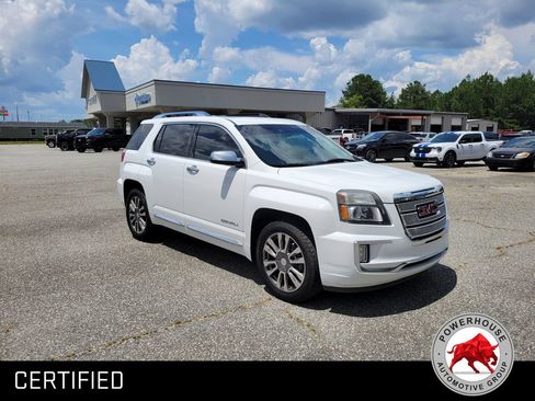 Used 2017 GMC Terrain Denali AWD/4WD image 8