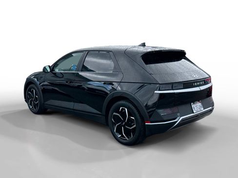 Certified 2024 Hyundai Ioniq 5 SEL RWD image 3