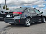 Used 2022 Toyota Corolla LE image 3