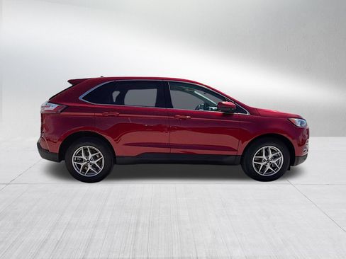Used 2024 Ford Edge SEL AWD/4WD image 4