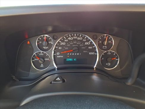 Used 2023 GMC Savana 2500 w/ Driver Convenience Package image 27