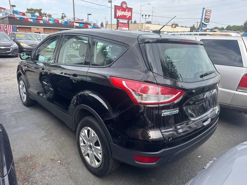 Used 2013 Ford Escape S image 3