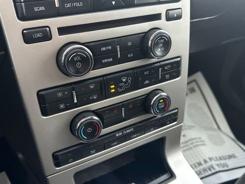 Used 2011 Ford Flex SEL w/ Rapid Spec Order Code image 41