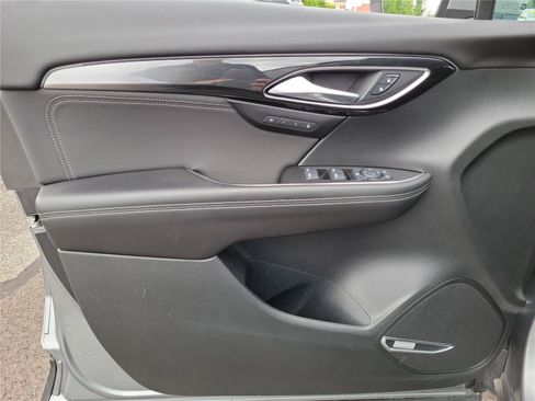 Used 2024 Buick Envision Preferred AWD/4WD image 19