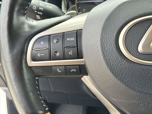 Used 2021 Lexus RX 350L Premium w/ Premium Package AWD/4WD image 26