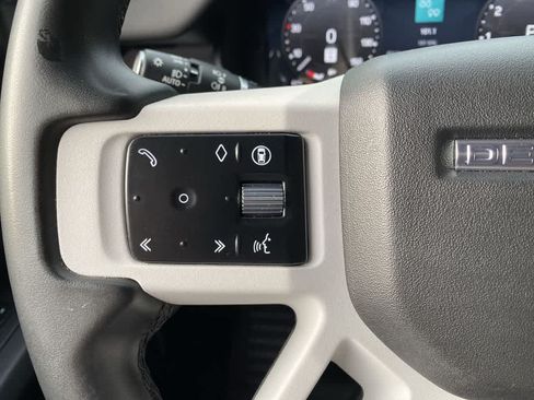 Used 2025 Land Rover Defender 110 S AWD/4WD image 20