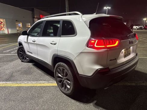 Used 2021 Jeep Cherokee Latitude Lux 80th Anniv w/ Quick Order Package 26U 80TH image 6