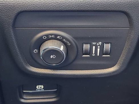 Certified 2022 Jeep Grand Cherokee L Overland AWD/4WD image 22