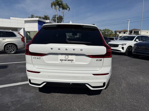 New 2026 Volvo XC60 B5 Core w/ Protection Package image 4