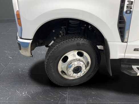 Used 2023 Ford F350 XLT w/ 360-Degree Camera Package image 34