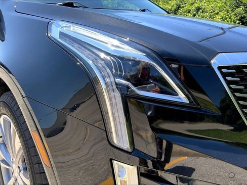 Certified 2025 Cadillac XT5 Premium Luxury w/ Technology Package AWD/4WD image 27