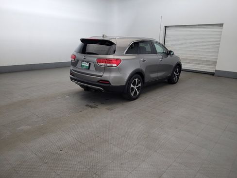 Used 2017 Kia Sorento EX AWD/4WD image 9