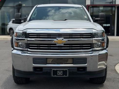 Used 2018 Chevrolet Silverado 2500 W/T RWD image 8