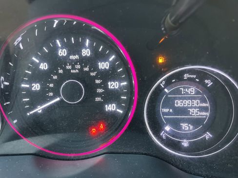 Certified 2021 Honda HR-V Sport image 23