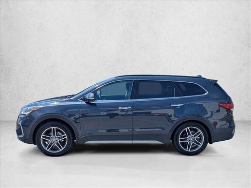 Used 2019 Hyundai Santa Fe XL FWD image 8