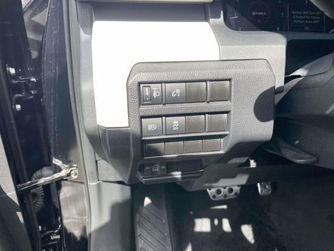 Used 2024 Toyota Tacoma TRD Sport image 30