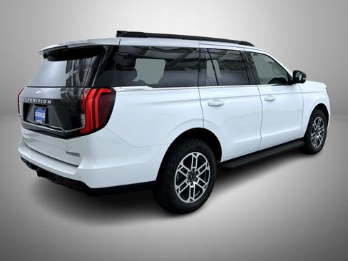 New 2026 Ford Expedition Active AWD/4WD image 5