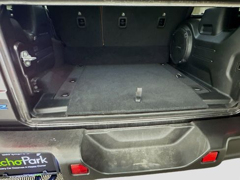 Used 2021 Jeep Wrangler Sahara w/ Cold Weather Group image 30