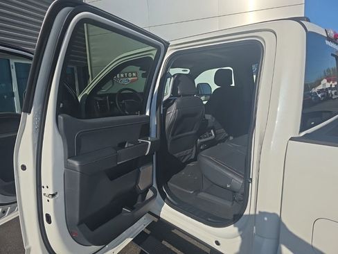 New 2026 Ford F250 Lariat image 38