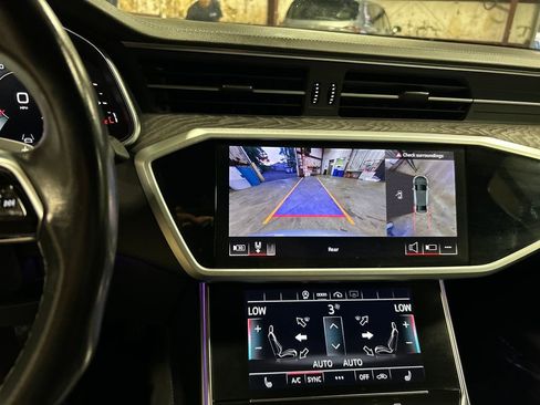 Used 2024 Audi A6 Premium Plus image 16