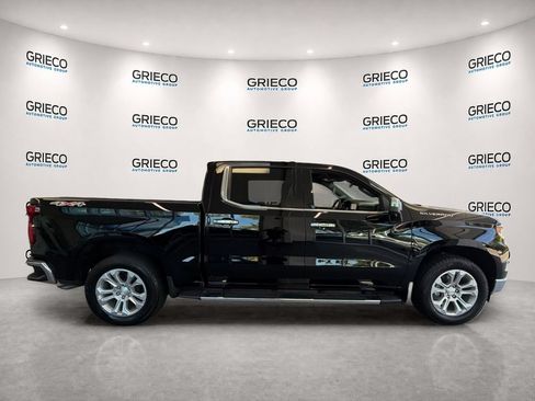 Used 2024 Chevrolet Silverado 1500 LTZ AWD/4WD image 8