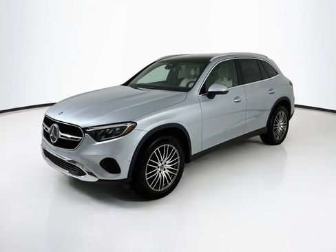 Certified 2026 Mercedes-Benz GLC 300 4MATIC image 3