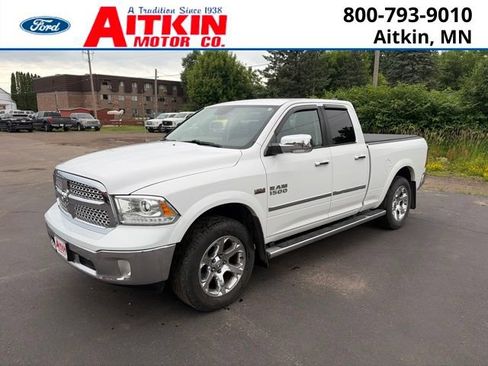 Used 2017 RAM 1500 Laramie AWD/4WD image 1