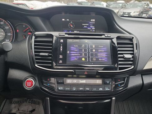 Used 2017 Honda Accord EX-L image 12