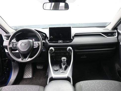 Certified 2025 Toyota RAV4 XLE image 27