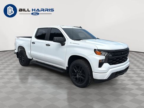 Used 2026 Chevrolet Silverado 1500 Custom AWD/4WD image 5
