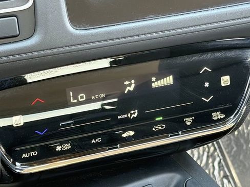 Used 2022 Honda HR-V EX image 30