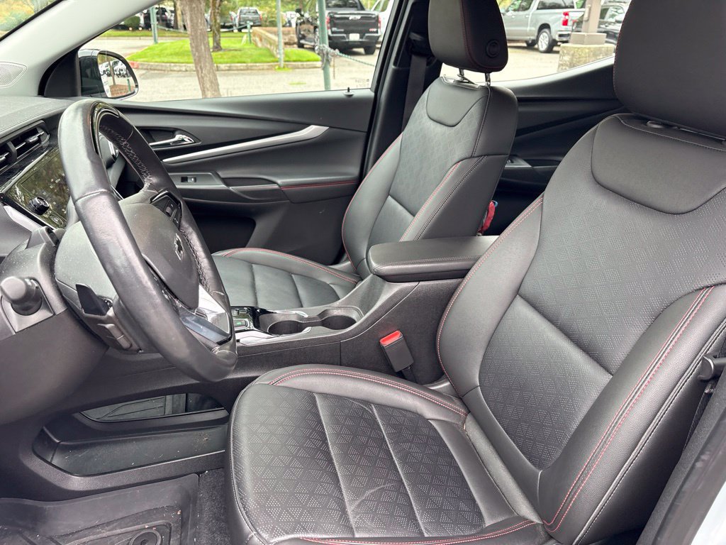 Used 2023 Chevrolet Bolt EUV Premier w/ Sun & Sound Package FWD image 20