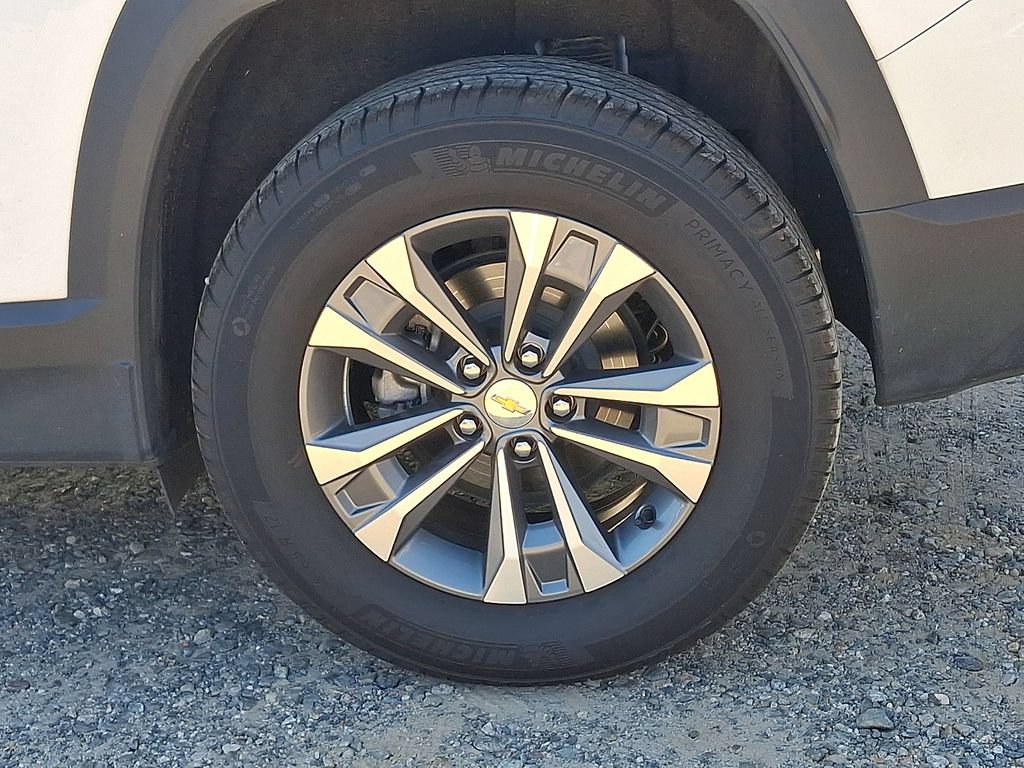 Certified 2025 Chevrolet Equinox LT w/ Safety and Technology Package AWD/4WD image 31