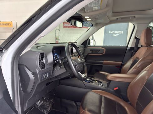 Used 2021 Ford Bronco Sport Badlands w/ Badlands Package image 10