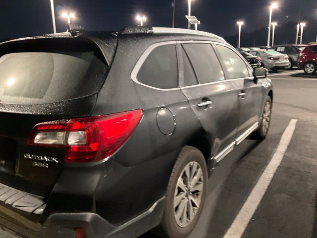 Used 2019 Subaru Outback 3.6R Touring AWD/4WD image 6