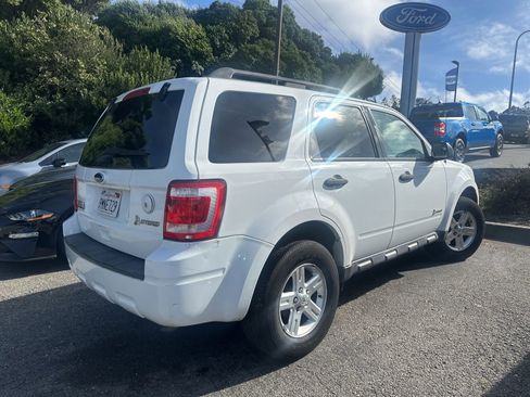 Used 2011 Ford Escape 4WD Hybrid image 7